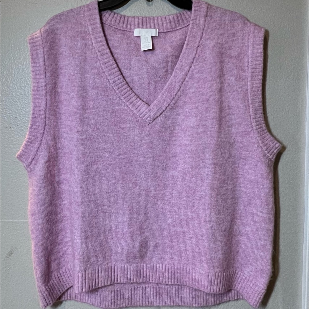 Oversized pink vest